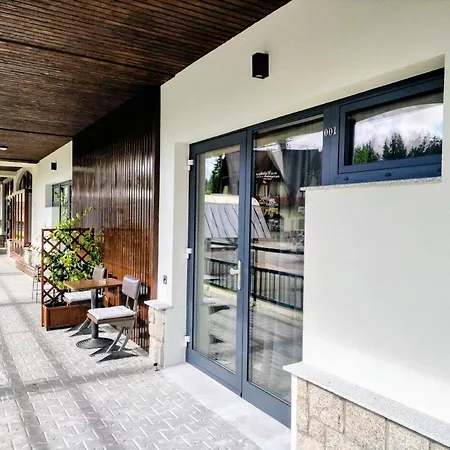 Διαμέρισμα Grand - Wellness Luxusni S Velkou Virivkou, Saunou, Kuchyni A Venkovnim Posezenim V Centru Harrachova *