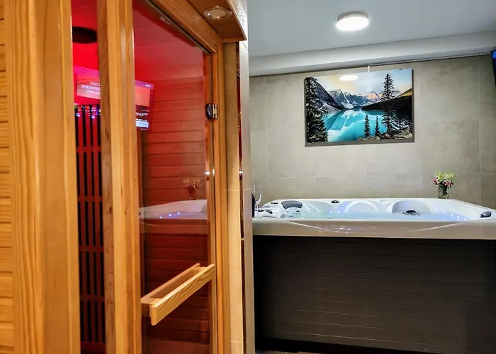 아파트 Grand - Wellness Luxusni S Velkou Virivkou, Saunou, Kuchyni A Venkovnim Posezenim V Centru Harrachova *