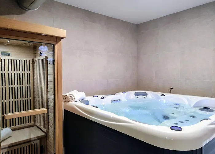 아파트 Grand - Wellness Luxusni S Velkou Virivkou, Saunou, Kuchyni A Venkovnim Posezenim V Centru Harrachova